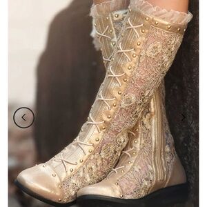 NWOT Trish Scully Gramercy Boot in Gold